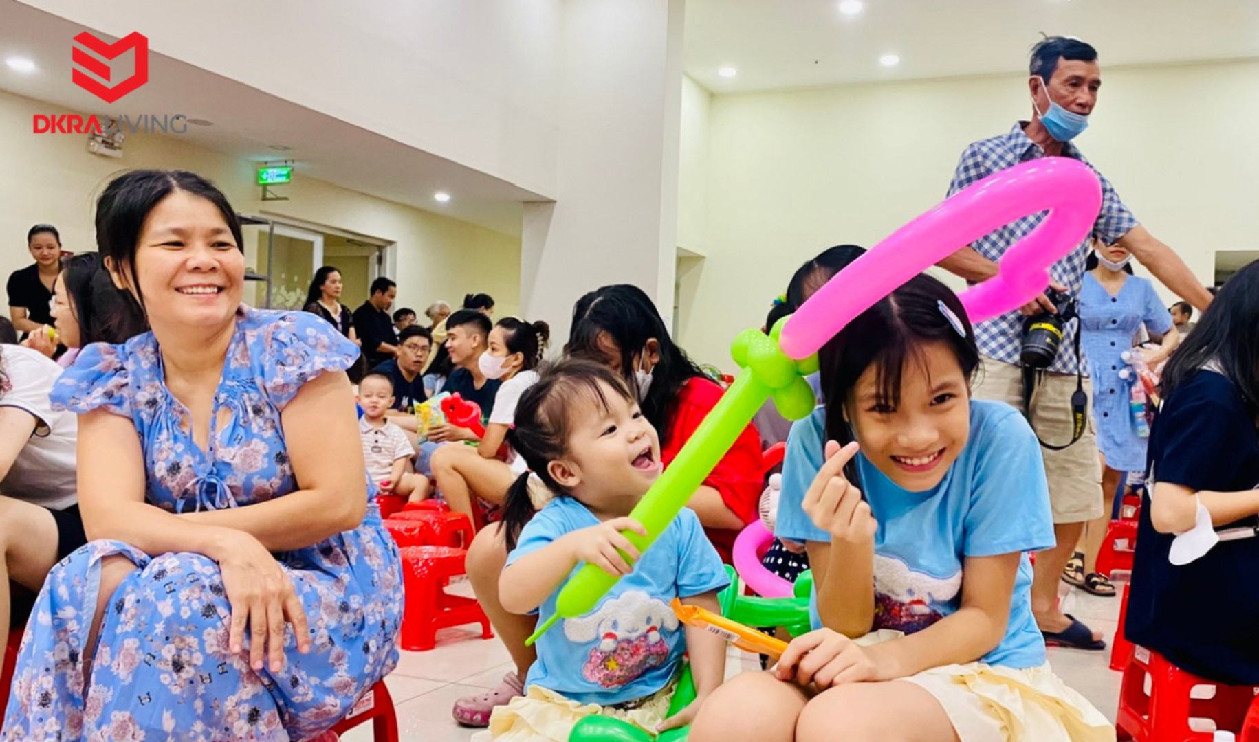 Hành trình sắc màu 1/6 – Ngày hội cầu vồng của bé cùng DKRA Living