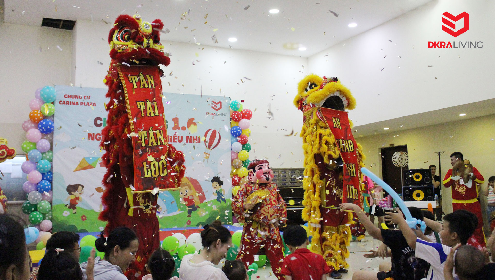 Rộn ràng Đêm hội thiếu nhi tại chung cư Carina Plaza